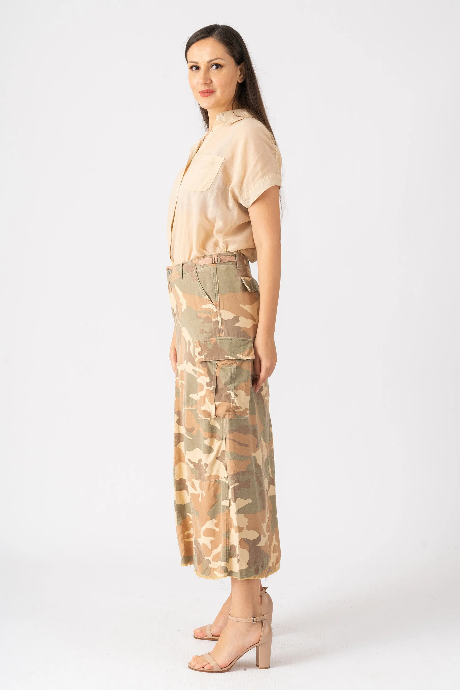 100% Silk skirt with embroidery in Beige Camo