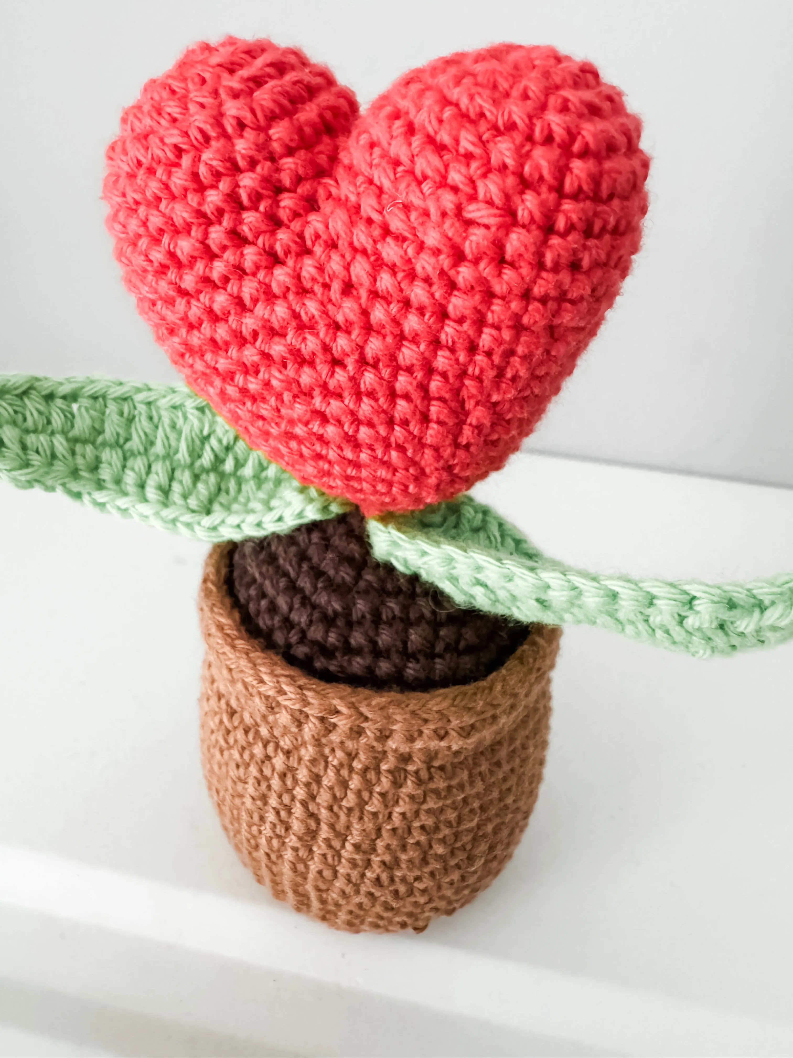 Amigurumi Heart Plant