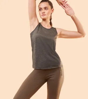 Athleisure- A308
BASIC WORKOUT TANK | DRY FIT RACER TANK WITH REFECTIVE GRAPHIC
RELAXED FIT | REGULAR LENGTH