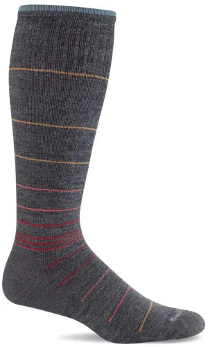 Circulator Men's Bamboo/Merino Moderate Graduated Compression Sock in Charcoal