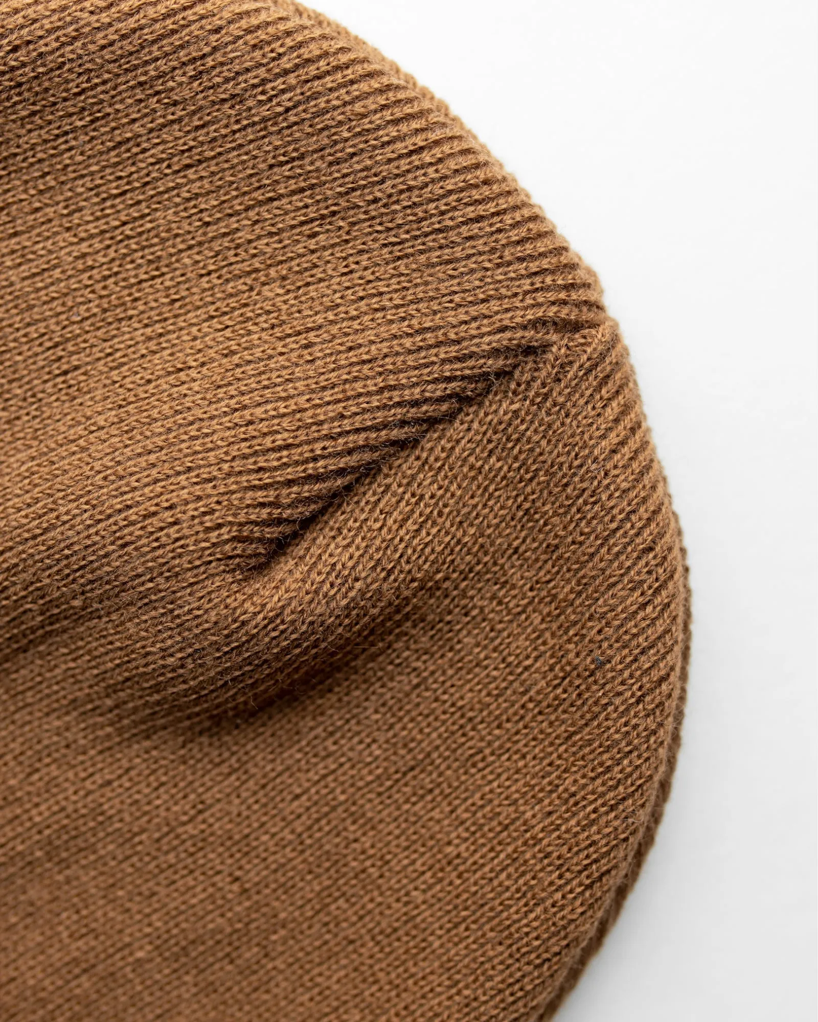 CS100 HAAKWEAR Traditional Silent Cuffed Beanie, Camel Brown