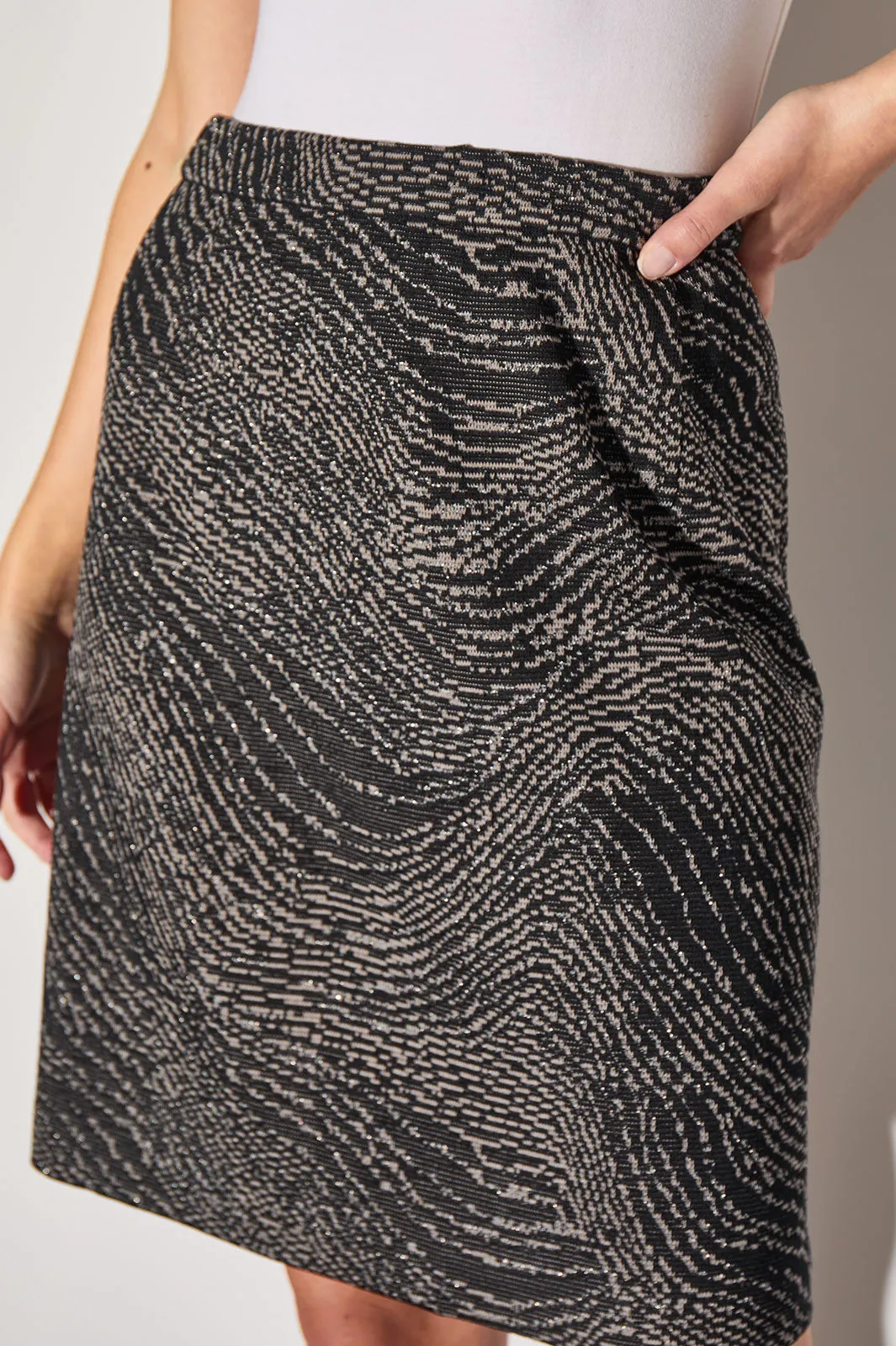 Jacquard Knit Above-the-Knee Pencil Skirt