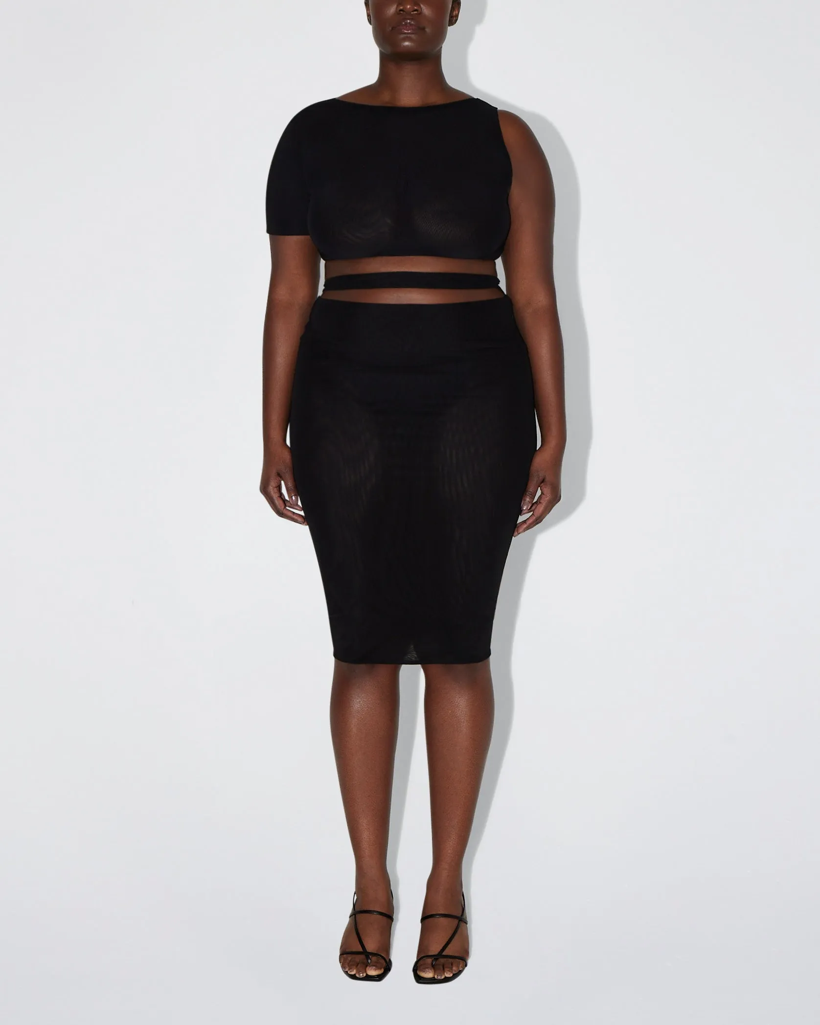 Mesh Stretch Cutout Skirt | Black