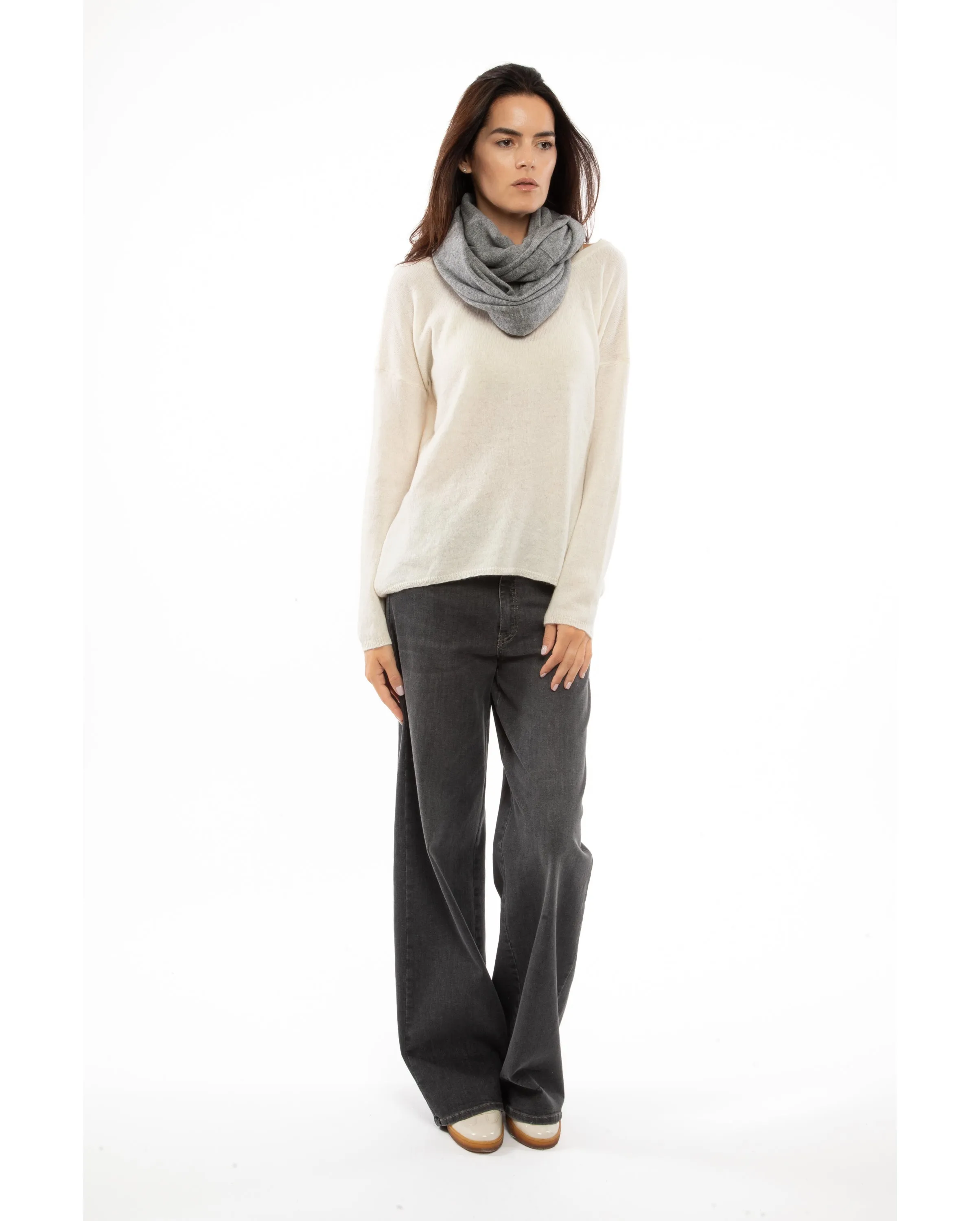 NEW FALL 24 - Women's Maxi Cashmere Neck Scarf Milk White