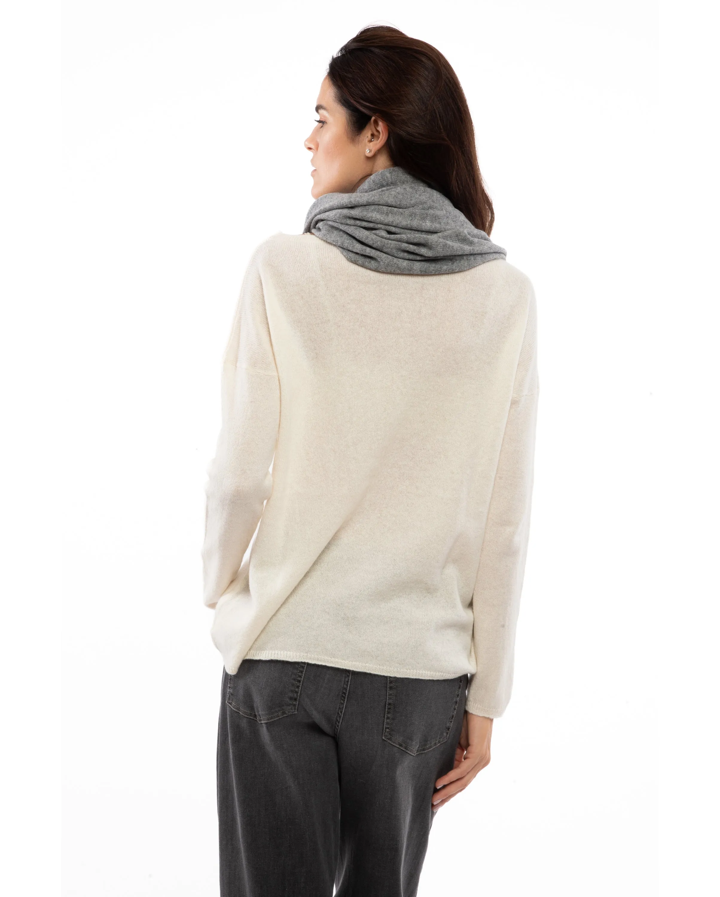 NEW FALL 24 - Women's Maxi Cashmere Neck Scarf Milk White