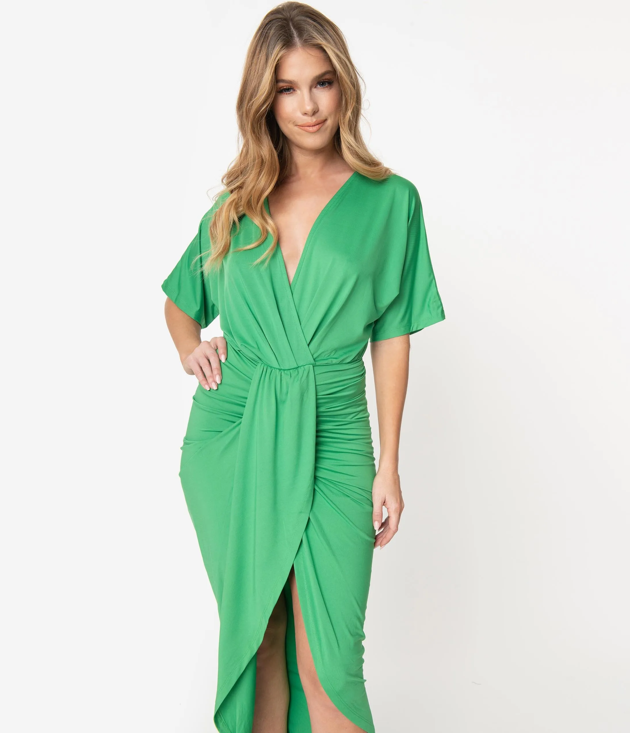 Retro Style Kelly Green Ruched Fitted Dress